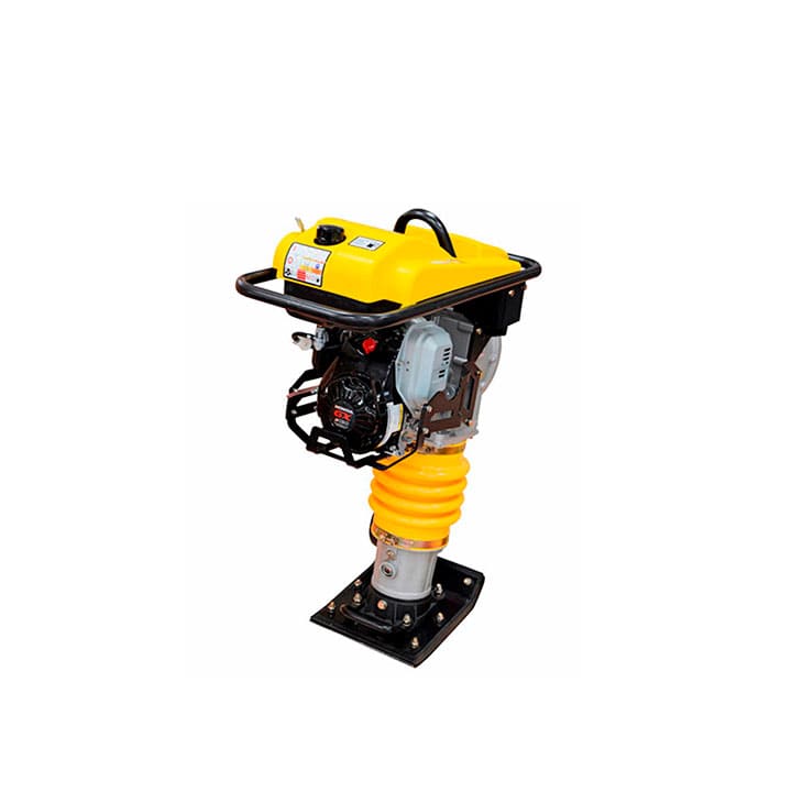 Scie sol compacteur